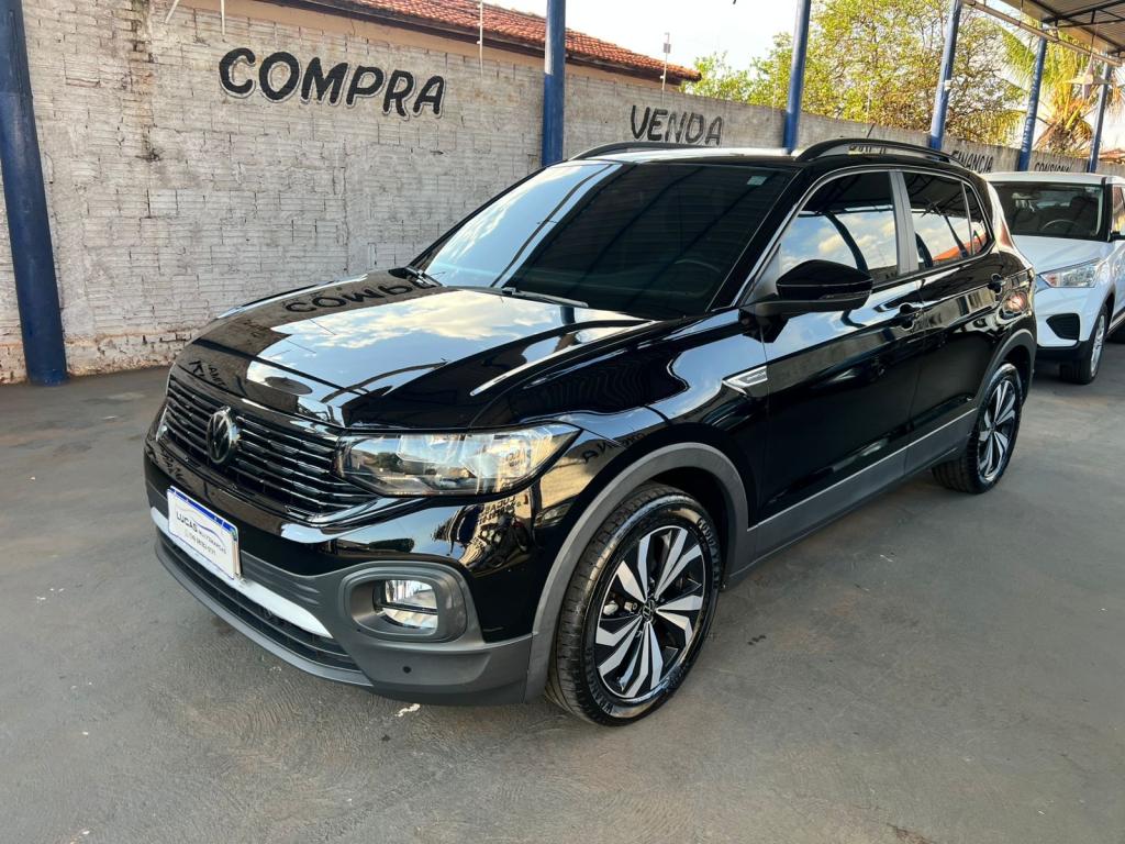 VOLKSWAGEN T-Cross - Foto