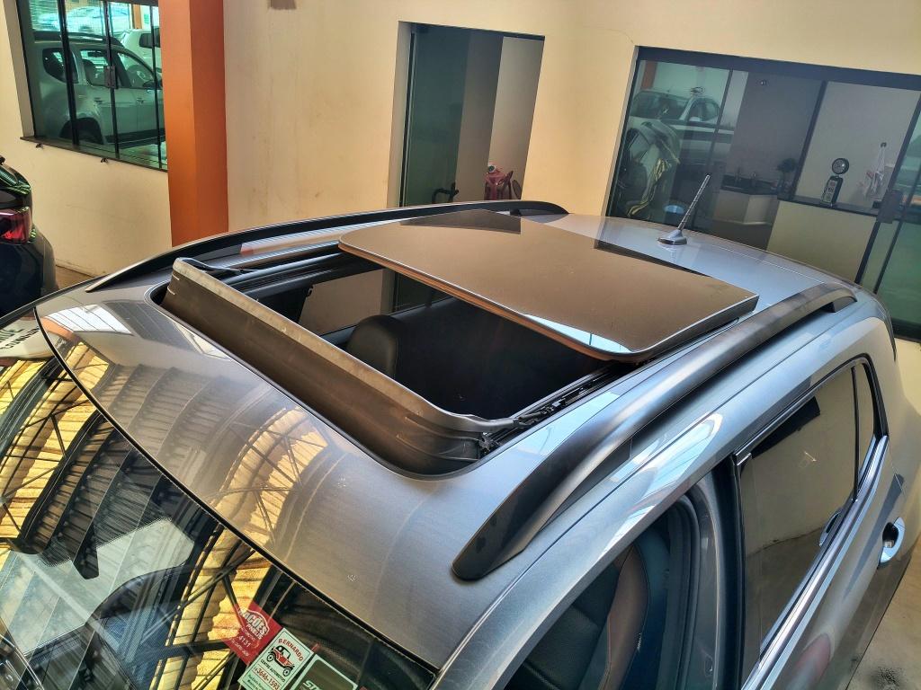 VOLKSWAGEN T-Cross - Foto