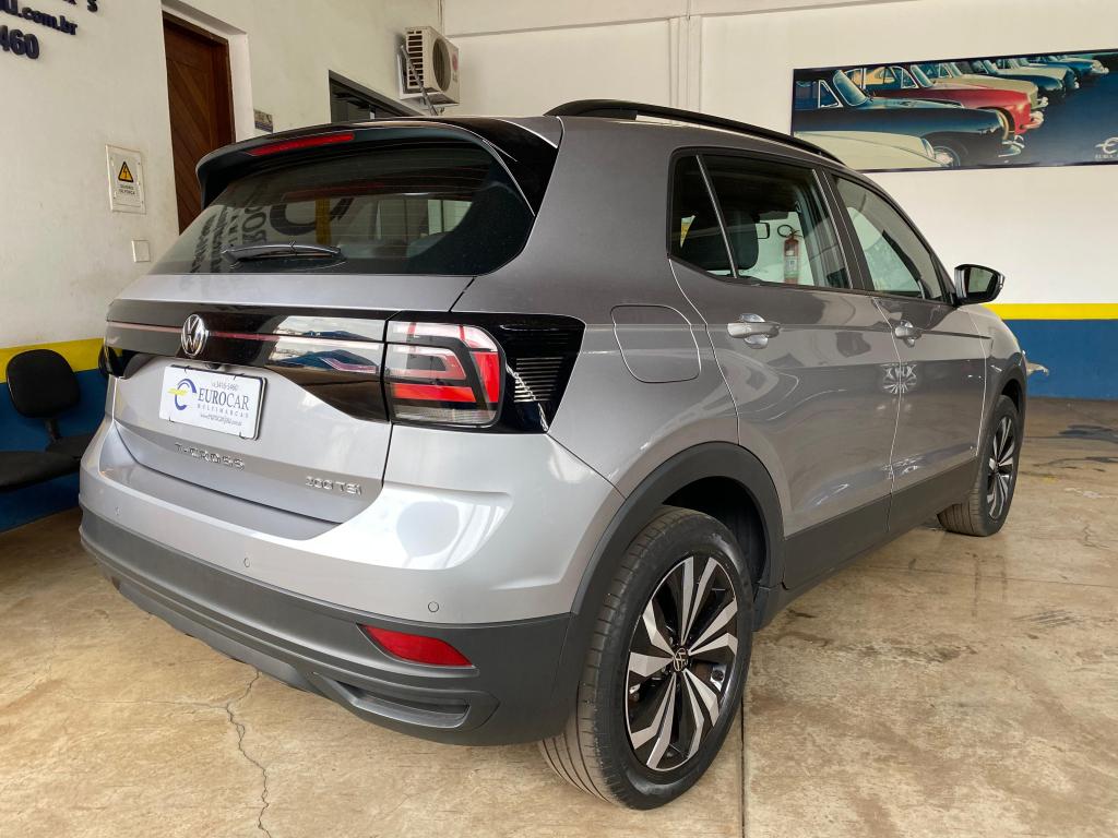 VOLKSWAGEN T-Cross - Foto