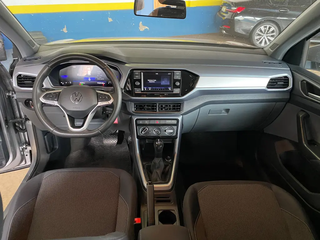 VOLKSWAGEN T-Cross - Foto