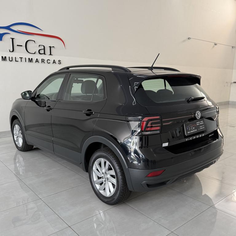 VOLKSWAGEN T-Cross - Foto