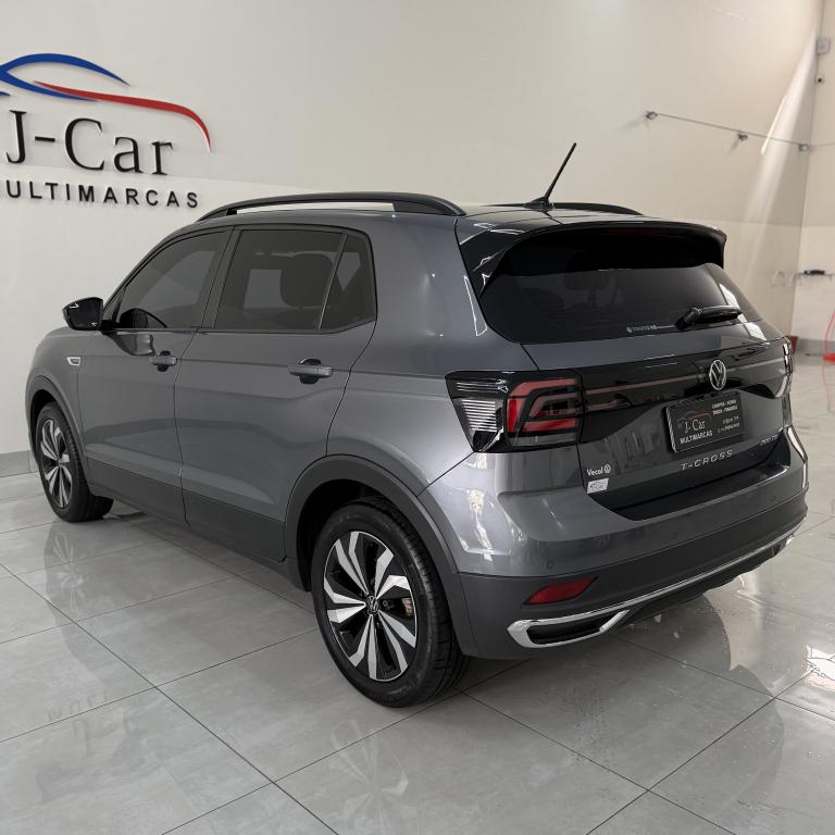 VOLKSWAGEN T-Cross - Foto