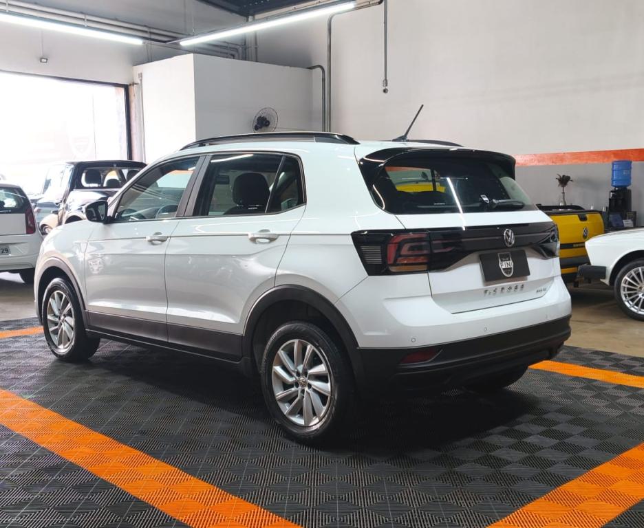 VOLKSWAGEN T-Cross - Foto