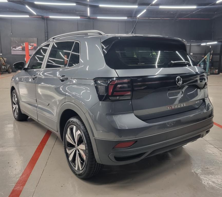 VOLKSWAGEN T-Cross - Foto