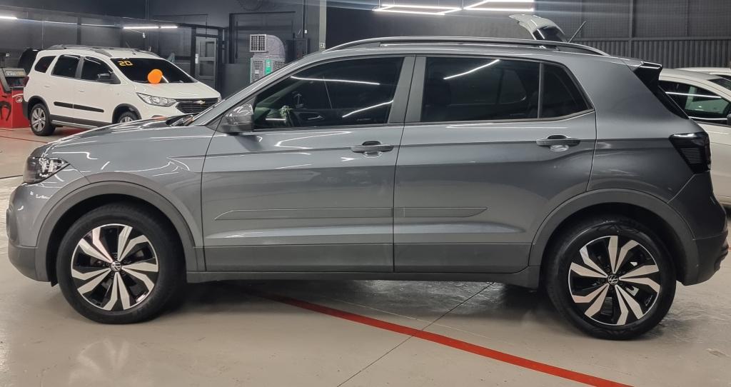VOLKSWAGEN T-Cross - Foto