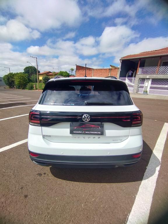 VOLKSWAGEN T-Cross - Foto