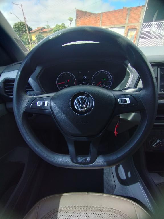 VOLKSWAGEN T-Cross - Foto