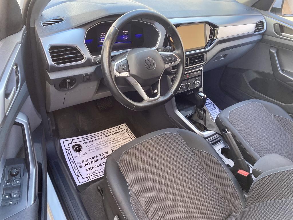 VOLKSWAGEN T-Cross - Foto