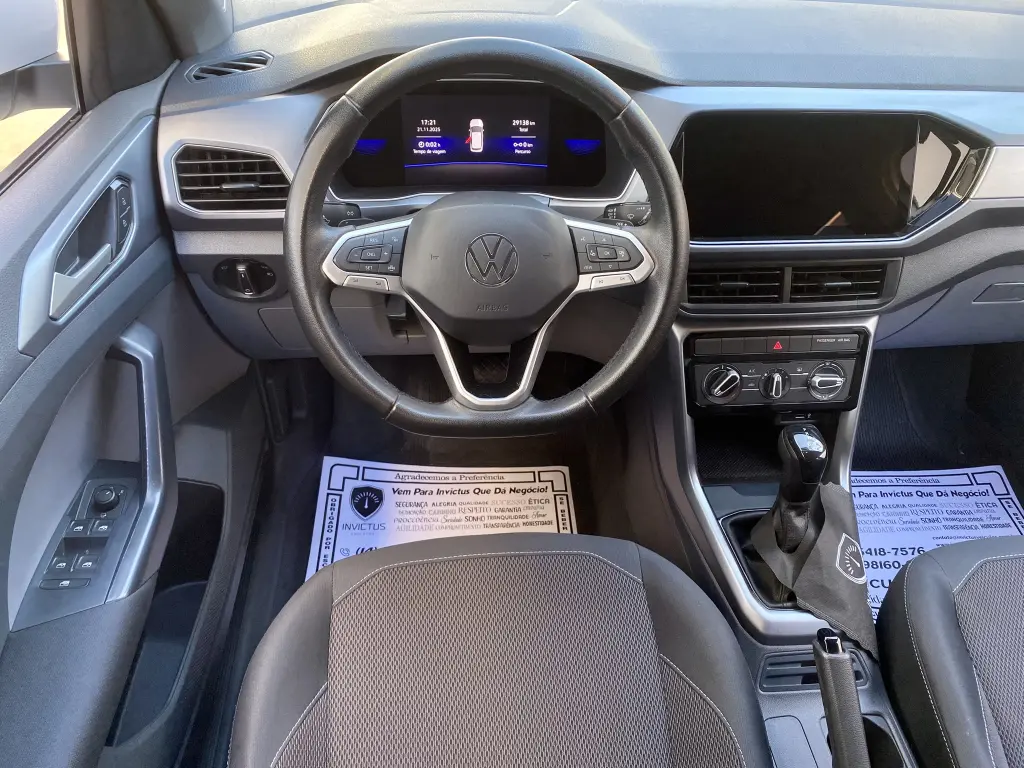 VOLKSWAGEN T-Cross - Foto