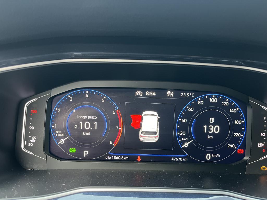 VOLKSWAGEN T-Cross - Foto