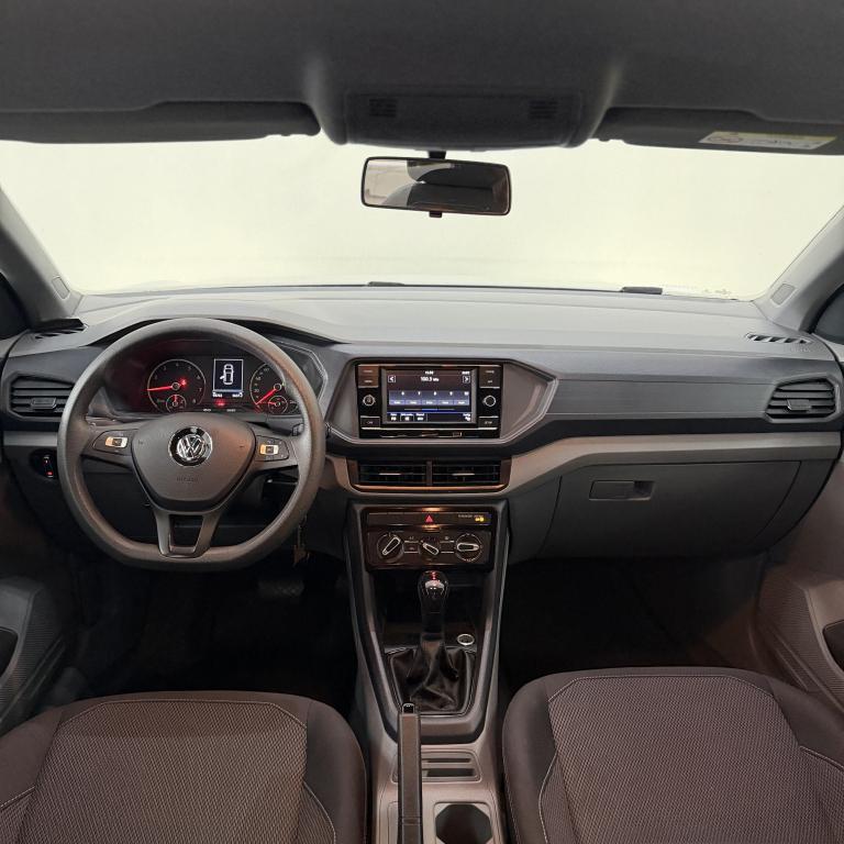 VOLKSWAGEN T-Cross - Foto