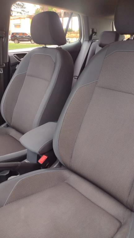 VOLKSWAGEN T-Cross - Foto