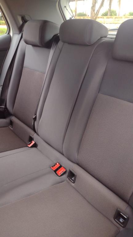 VOLKSWAGEN T-Cross - Foto