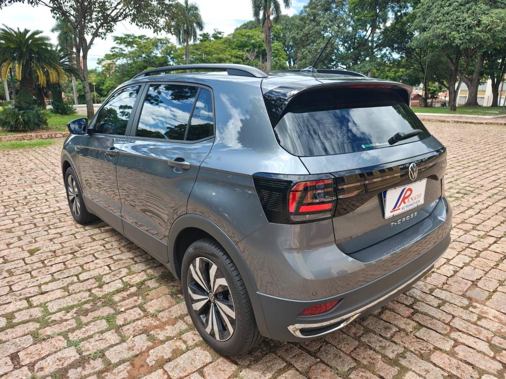 VOLKSWAGEN T-Cross - Foto