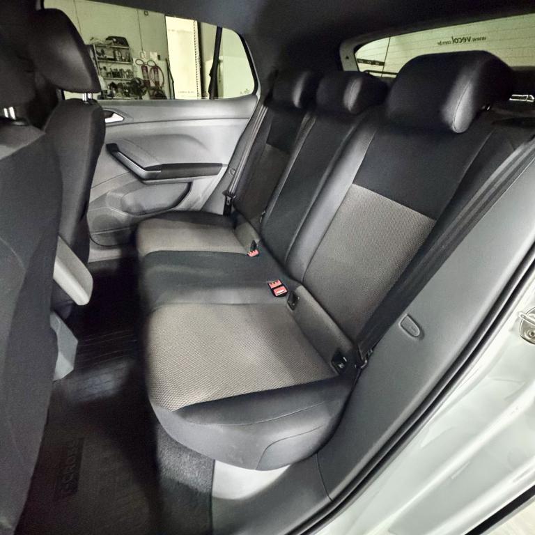 VOLKSWAGEN T-Cross - Foto