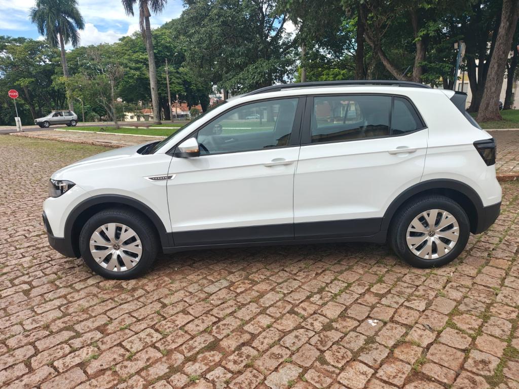 VOLKSWAGEN T-Cross - Foto