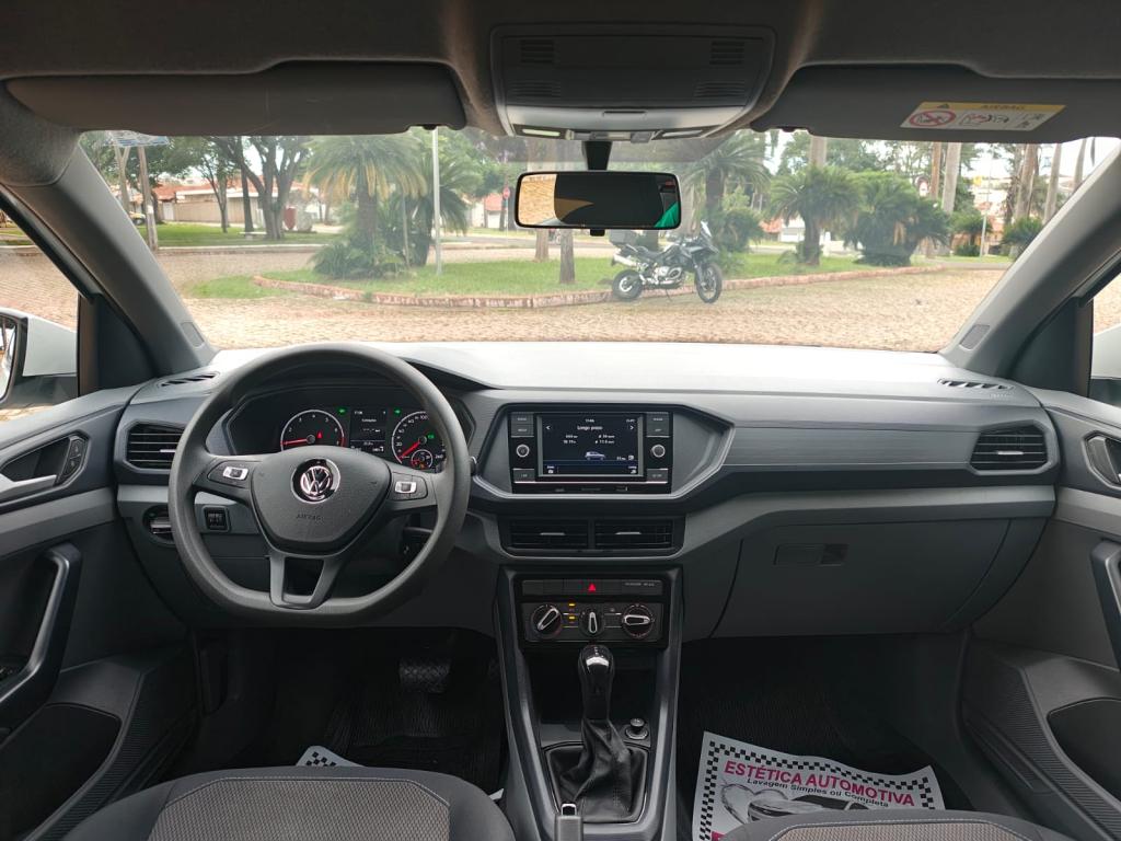 VOLKSWAGEN T-Cross - Foto