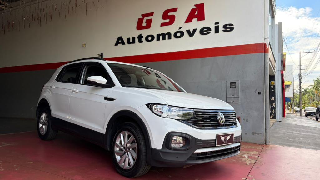 VOLKSWAGEN T-Cross - Foto