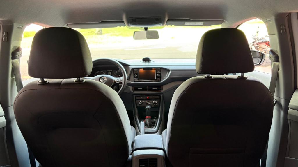 VOLKSWAGEN T-Cross - Foto