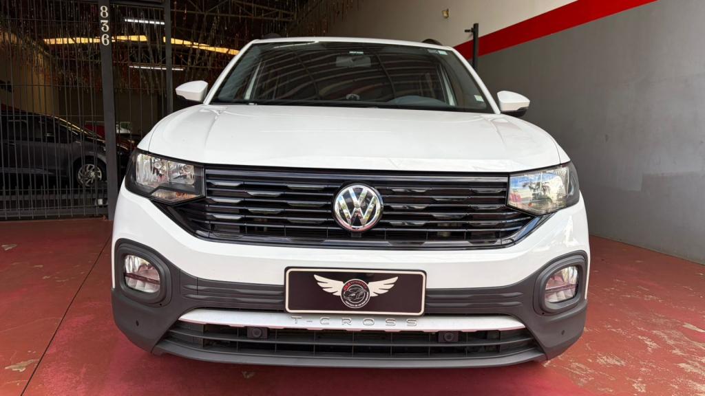 VOLKSWAGEN T-Cross - Foto