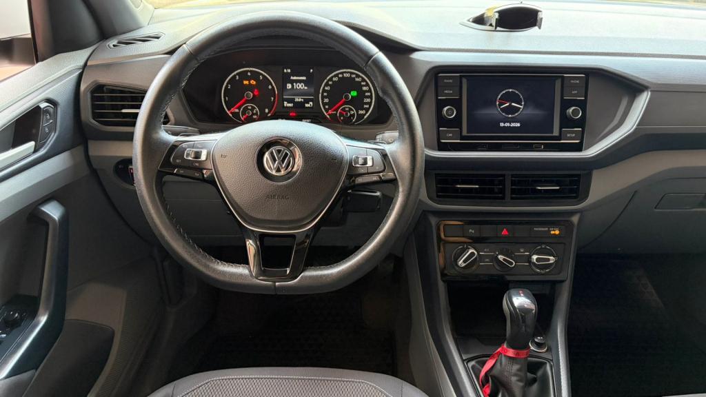 VOLKSWAGEN T-Cross - Foto