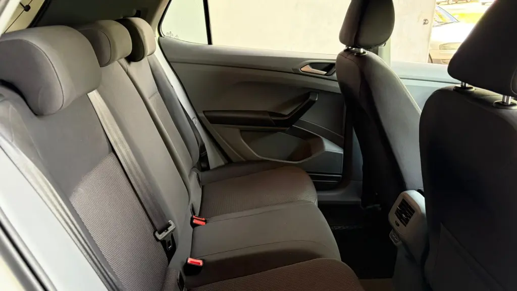 VOLKSWAGEN T-Cross - Foto