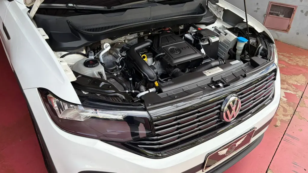 VOLKSWAGEN T-Cross - Foto