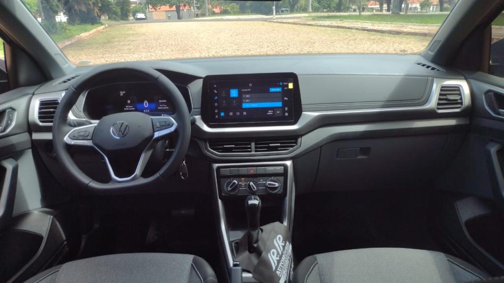 VOLKSWAGEN T-Cross - Foto