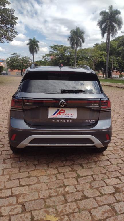 VOLKSWAGEN T-Cross - Foto