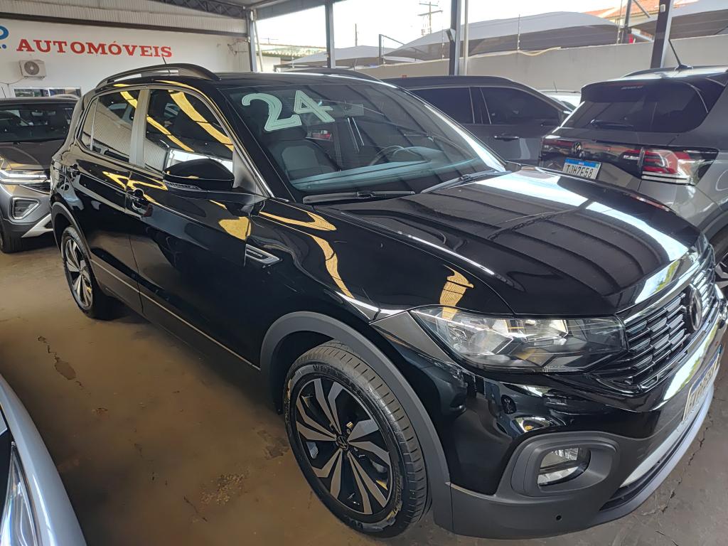 VOLKSWAGEN T-Cross - Foto