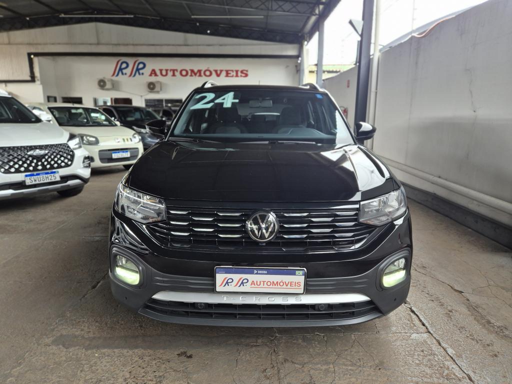 VOLKSWAGEN T-Cross - Foto