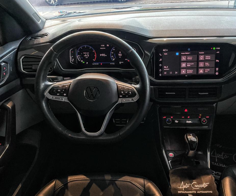 VOLKSWAGEN T-Cross - Foto