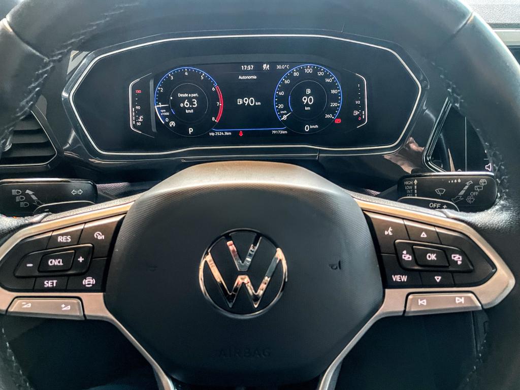 VOLKSWAGEN T-Cross - Foto