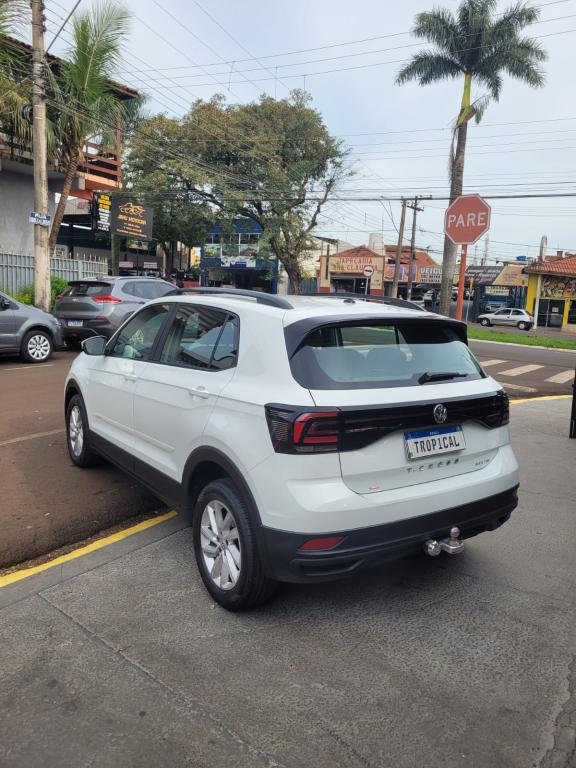 VOLKSWAGEN T-Cross - Foto