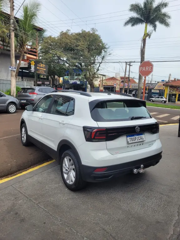 VOLKSWAGEN T-Cross - Foto
