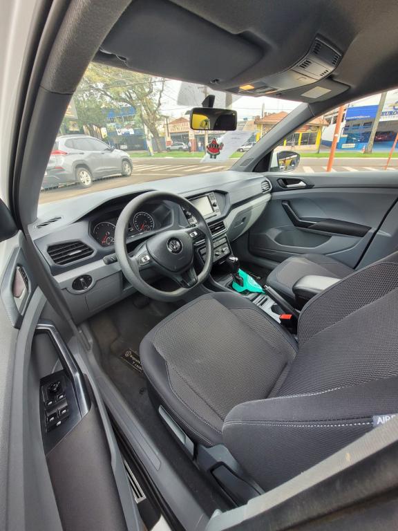 VOLKSWAGEN T-Cross - Foto