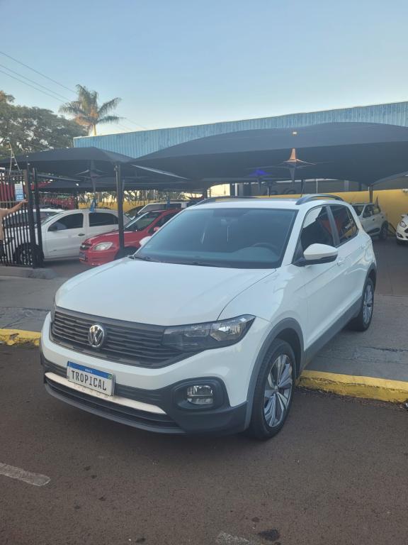 VOLKSWAGEN T-Cross - Foto