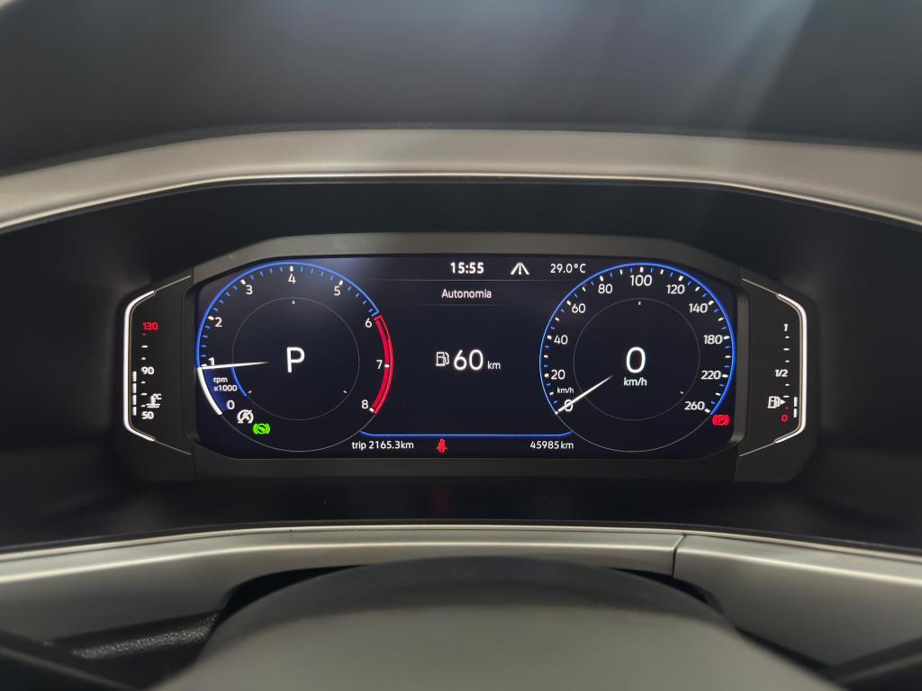 VOLKSWAGEN T-Cross - Foto