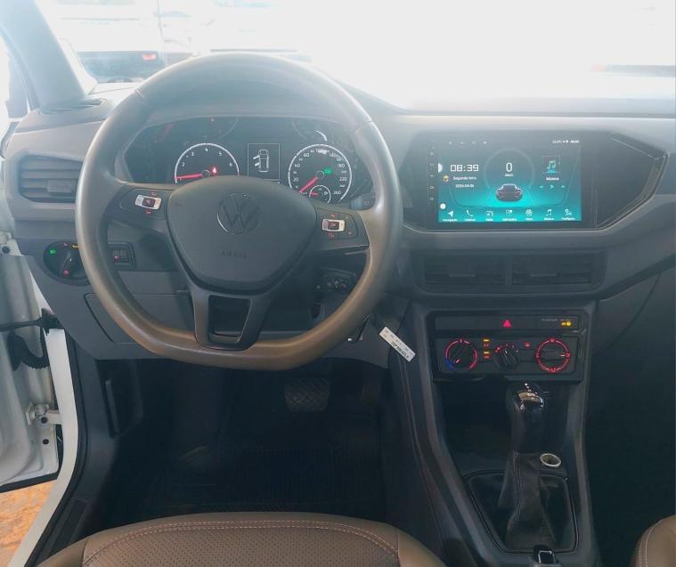 VOLKSWAGEN T-Cross - Foto