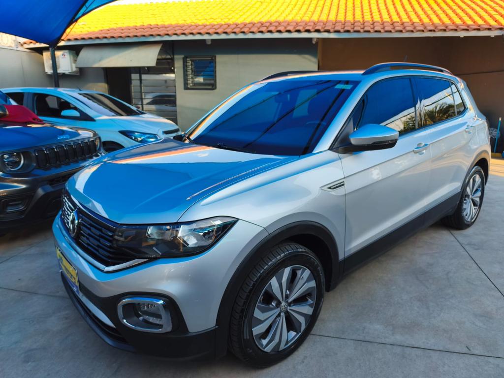 VOLKSWAGEN T-Cross - Foto