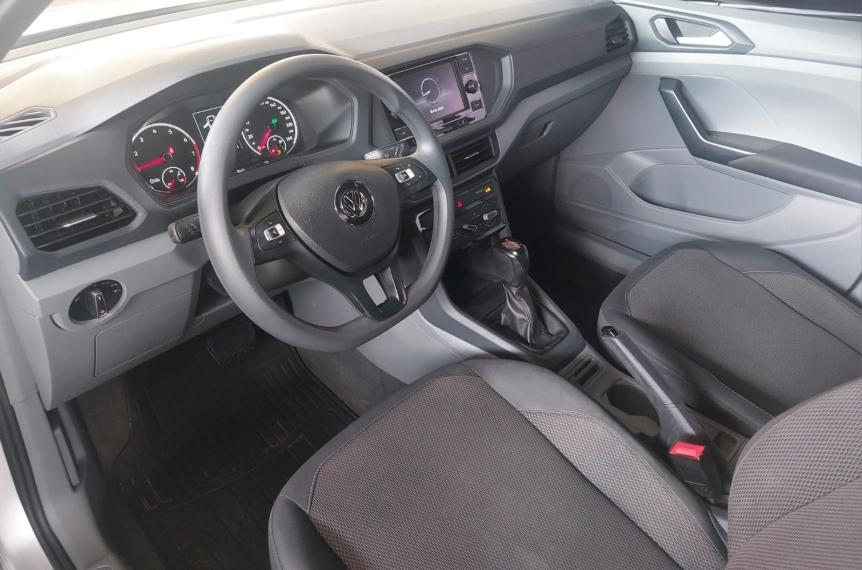 VOLKSWAGEN T-Cross - Foto