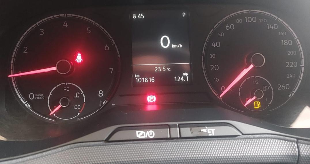 VOLKSWAGEN T-Cross - Foto