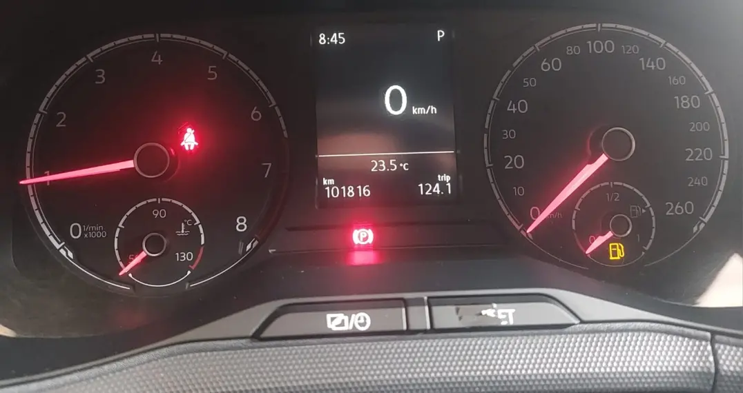 VOLKSWAGEN T-Cross - Foto
