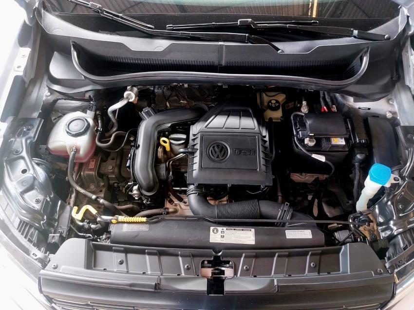 VOLKSWAGEN T-Cross - Foto