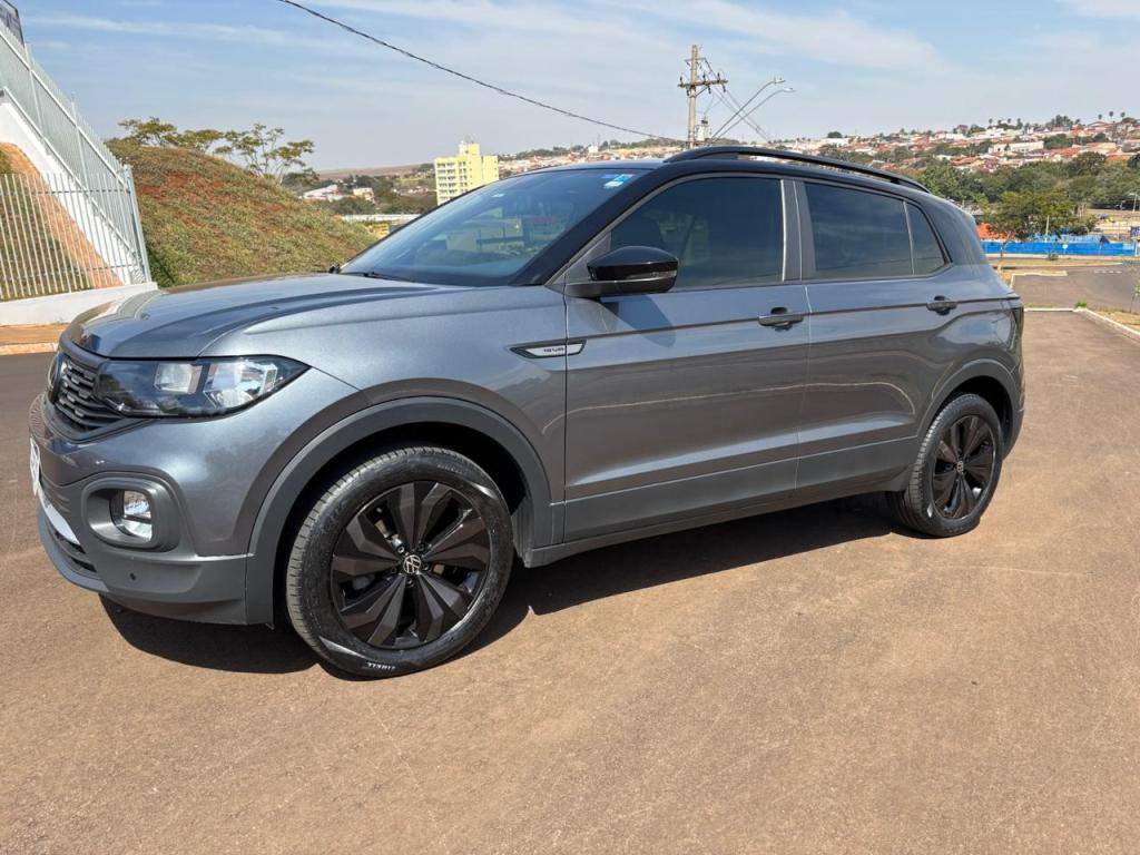 VOLKSWAGEN T-Cross - Foto