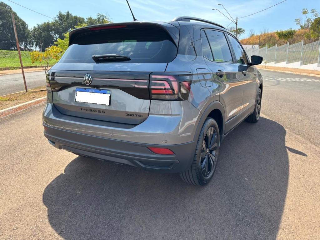 VOLKSWAGEN T-Cross - Foto