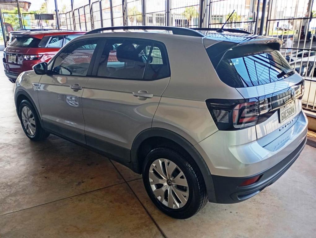 VOLKSWAGEN T-Cross - Foto
