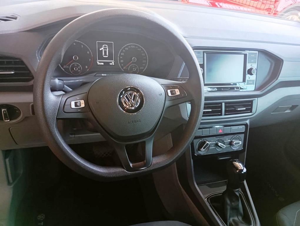 VOLKSWAGEN T-Cross - Foto
