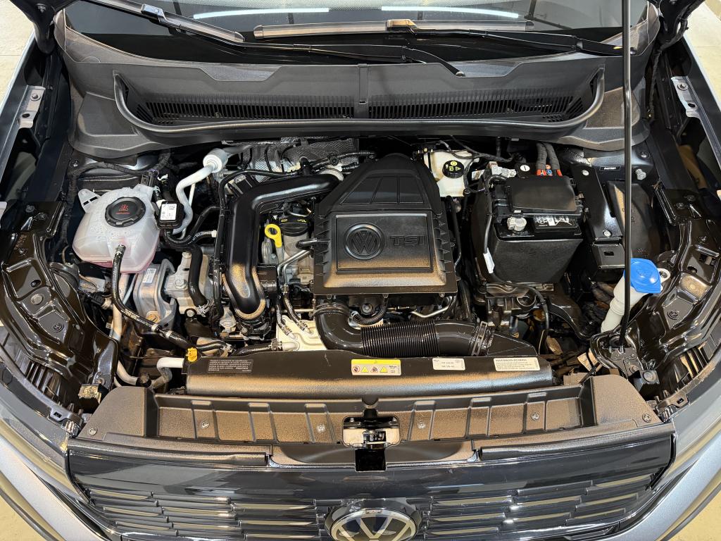 VOLKSWAGEN T-Cross - Foto