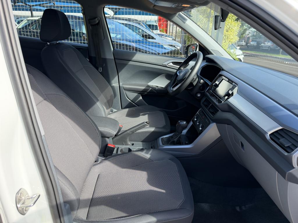 VOLKSWAGEN T-Cross - Foto